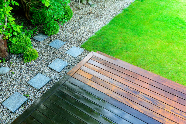Best Animal Enclosure Cleaning  in Linn, MO